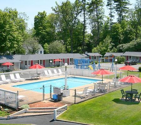 Barberry Court Motel &Cabins 乔治湖 外观 照片