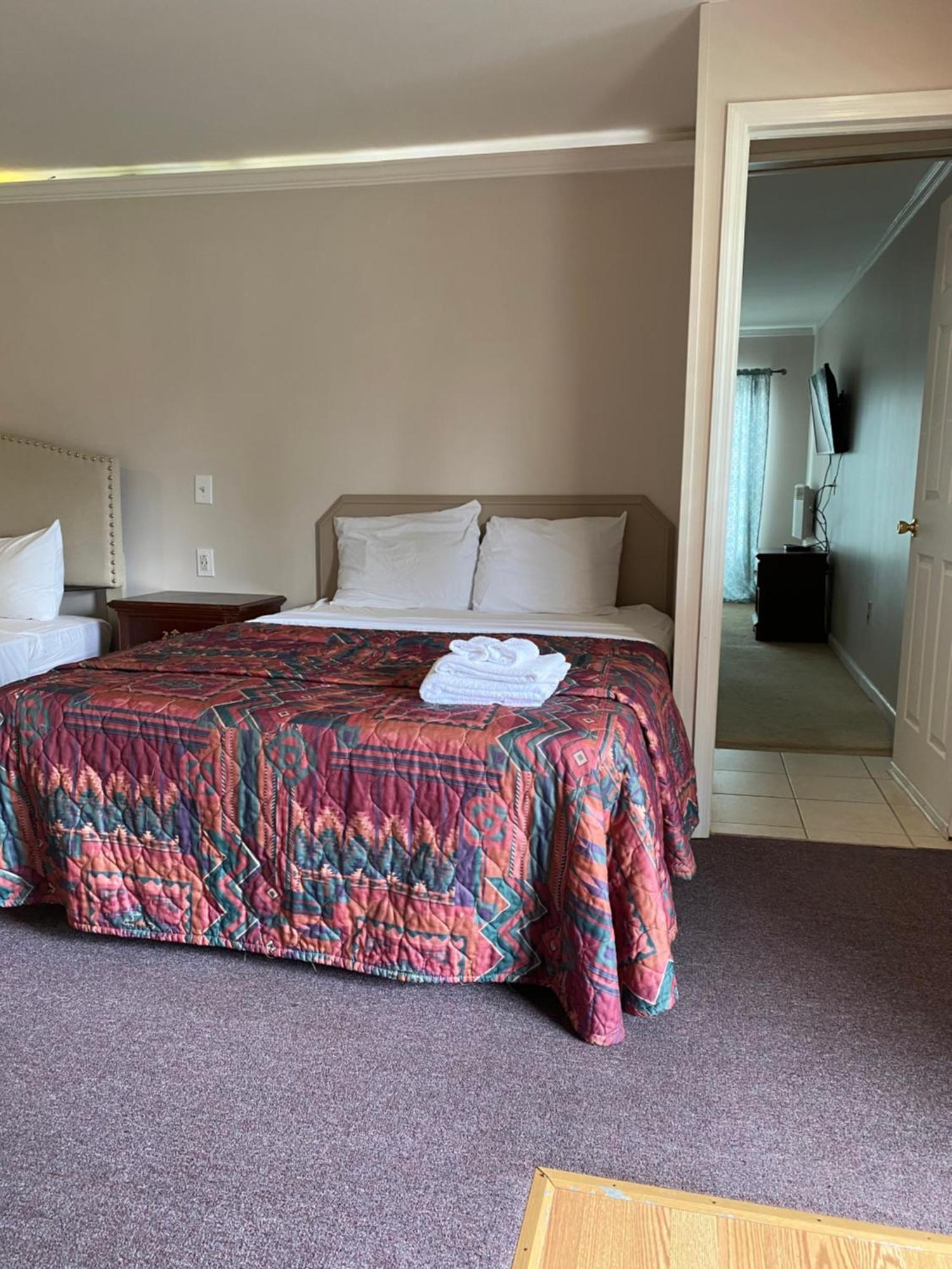 Barberry Court Motel &Cabins 乔治湖 客房 照片